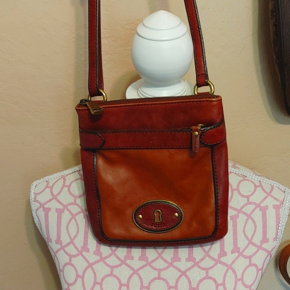 Fossil crossbody
